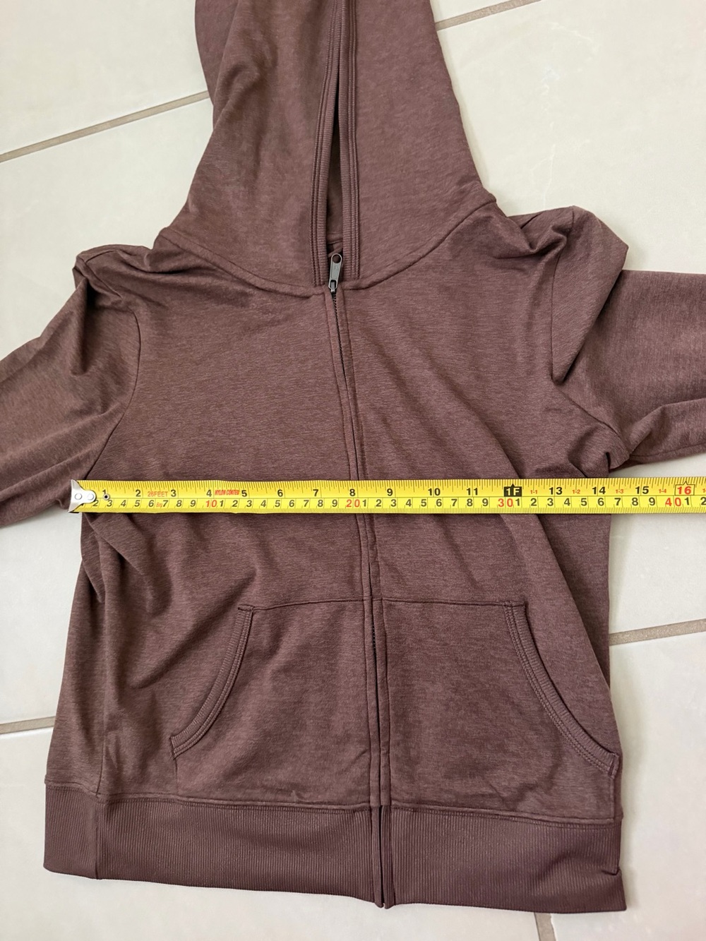Vuori Halo Mini Women's Brown Zip Hoodie - Picture 6 of 6